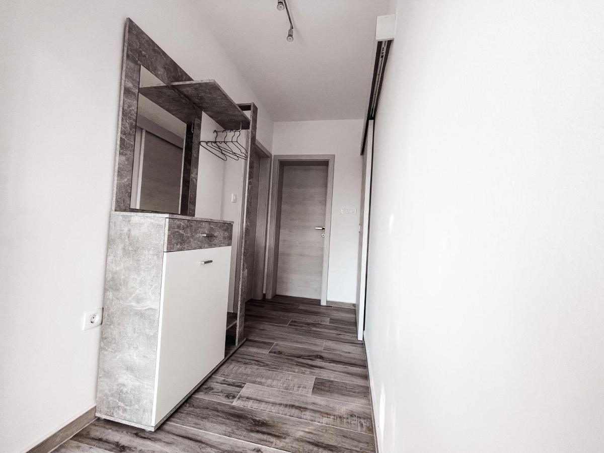 Riad Apartments Premium Zgornje Skofije ภายนอก รูปภาพ
